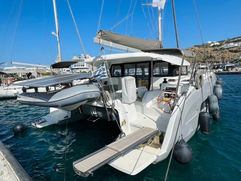 Catamaran rental in Alimos - Excess Excess 11