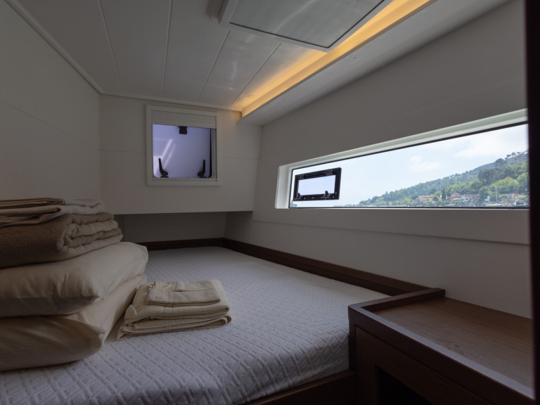 Boat rental Lagoon Lagoon 40 in Bocca di Magra on Samboat