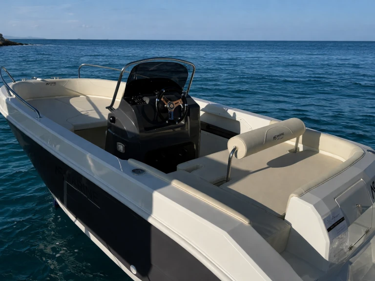 As Marine 20 GL OPEN in Port d'Alcudia on SamBoat