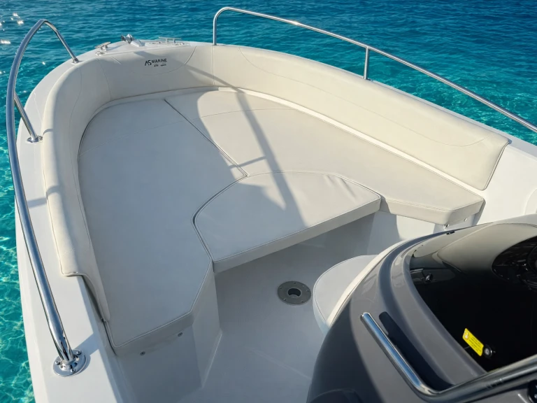 Rent a As Marine 20 GL OPEN Port d'Alcudia