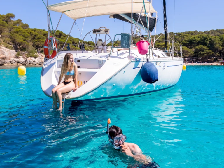 Bareboat Rental Sailboat Dufour with a boat licence