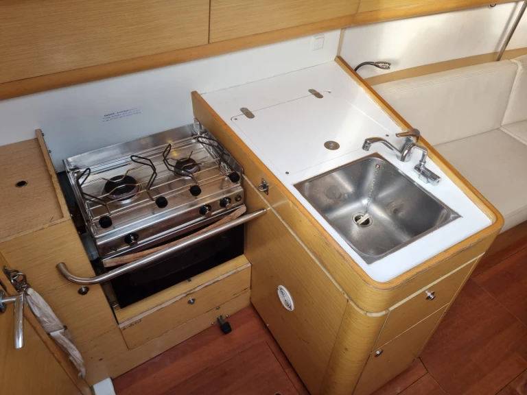 Sailboat rental with or without captain Bénéteau Barcelona