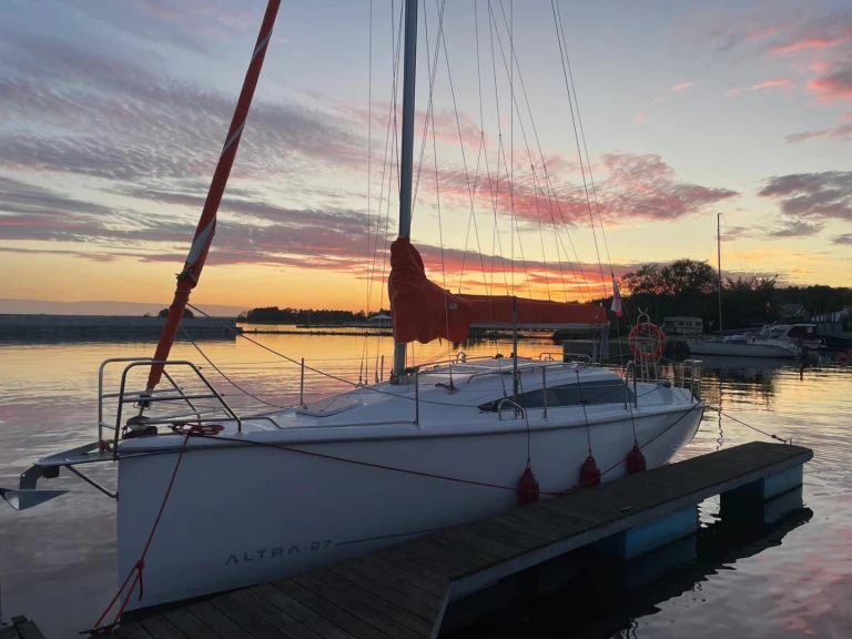 Altra 27 in Szczecin on SamBoat