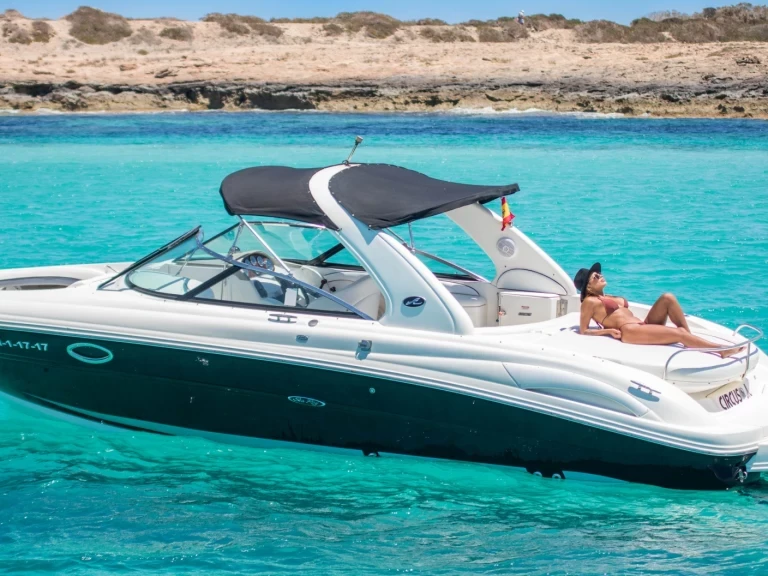 Sea Ray Sea Ray 290 SLX charter bareboat or captained in  Puerto Portals