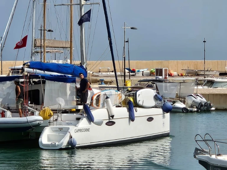Catamaran rental in Sidi Bou Said - Fountaine Pajot Lavezzi 40