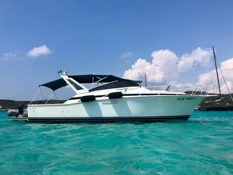 Motorboat for rent Punta Ala at the best price