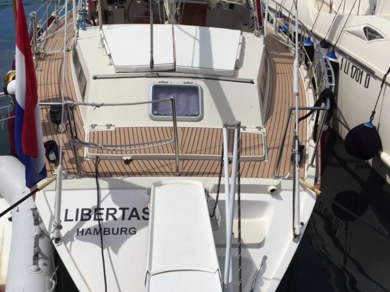 Yacht charter Punta Ala cheap Supermaramu 52