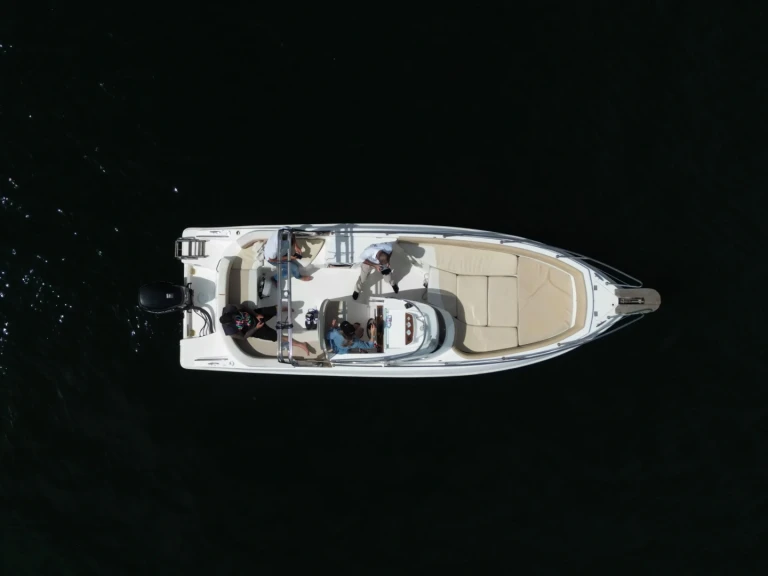 Motorboat rental with or without captain Marinello Rimini