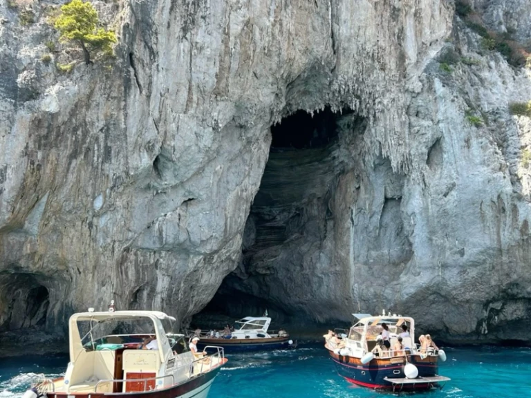 RIB rental in Sorrento - Joker Boat Coaster 650