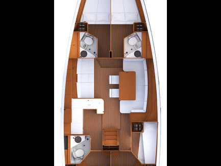 Sailboat for rent Lávrio at the best price