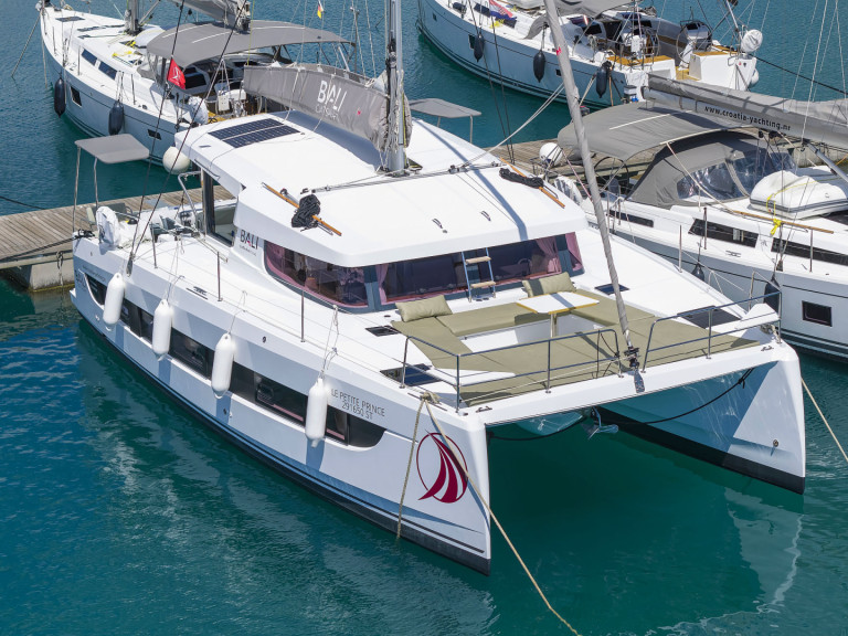 Catamaran rental with or without captain Bali Kaštela