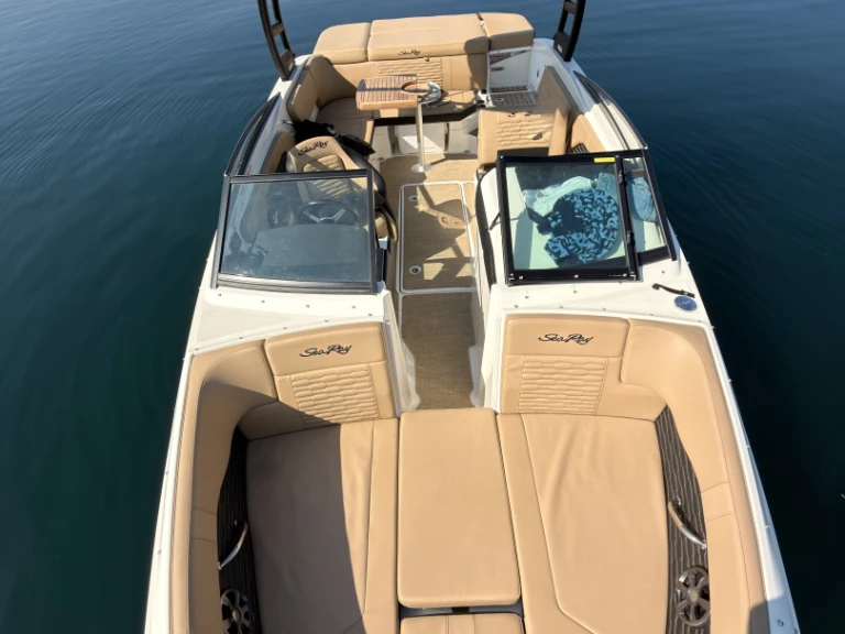Rent a Sea Ray SPX 230 Thonon-les-Bains