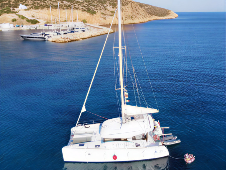 Yacht charter Porto Cheli cheap Lagoon 39