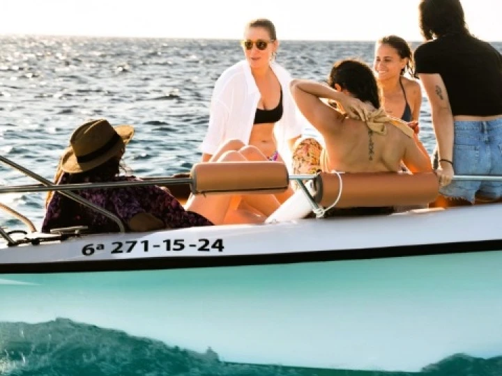 Motorboat rental with or without captain Polyester Yacht Ciutadella de Menorca