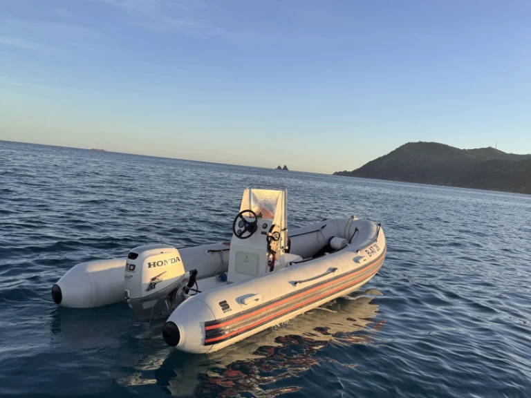 Bareboat Rental RIB sportis with a boat licence