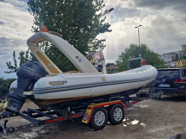 Altamarea Wave 19 in Palermo on SamBoat