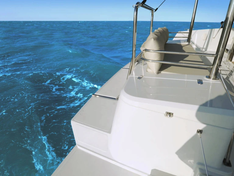 Catamaran rental with or without captain Bali Villeneuve-Loubet