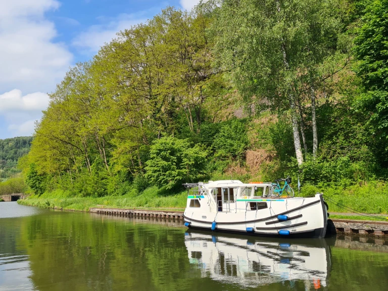 Boat rental Pénichette Pénichette 1020 FB in Bram on Samboat