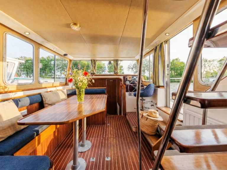 Pénichette Pénichette 1165 FB charter bareboat or captained in  Argens-Minervois