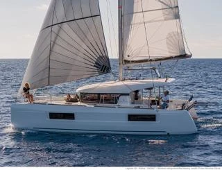 Catamaran for rent Marina (City) at the best price