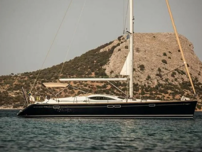 Sailboat for rent Kungshamnsberg at the best price