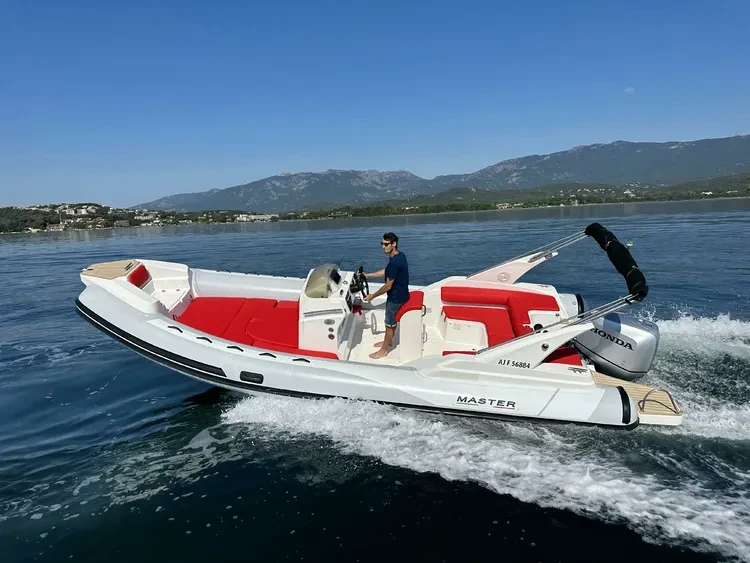 Master Master 699 in Porto-Vecchio on SamBoat