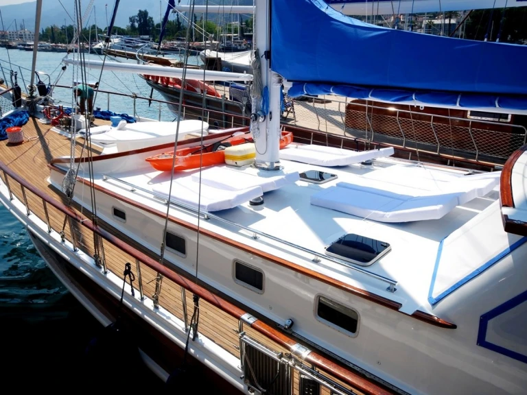 Bareboat Rental Sailboat Gulet with a boat licence