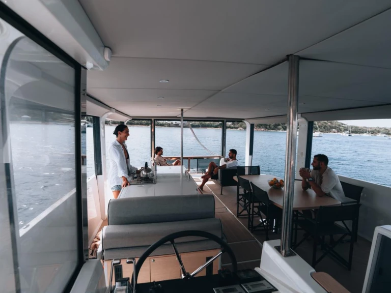 Jeanneau Sealoft 480 charter bareboat or captained in  Golfe de Saint-Tropez