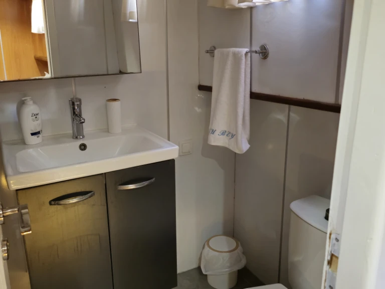 Sailboat rental with or without captain İlkel yapılı ahşap gulet Bozburun