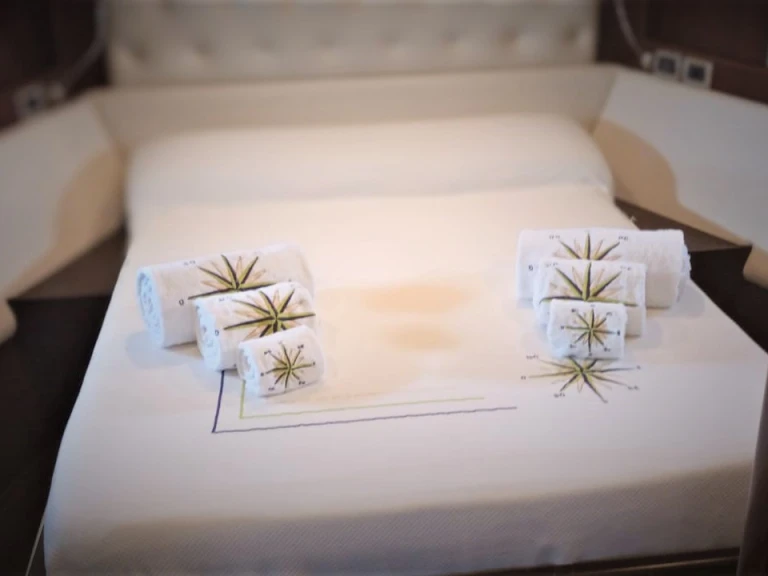 Luxury Yacht rental in La Spezia - Gianetti Navetta