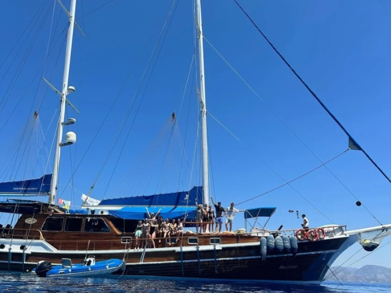 Sailboat for rent Marmaris at the best price