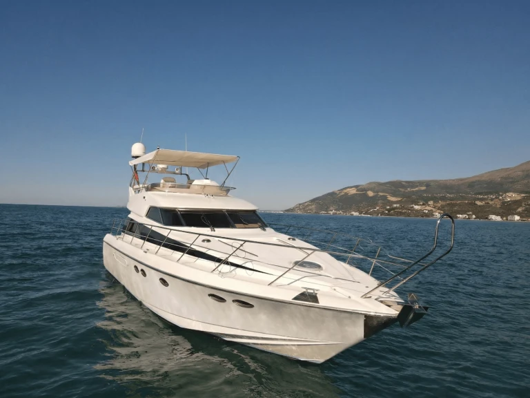 Luxury Yacht rental with or without captain Dyna Himarë