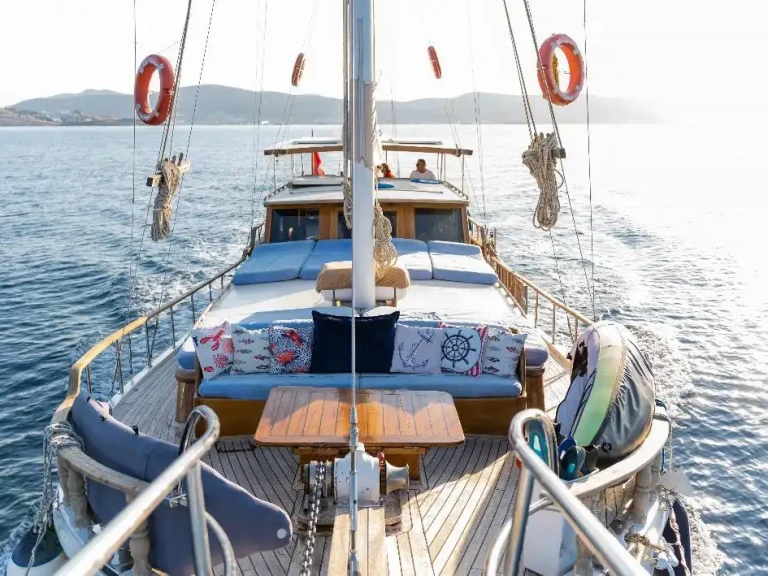 Yacht charter Bodrum cheap Made