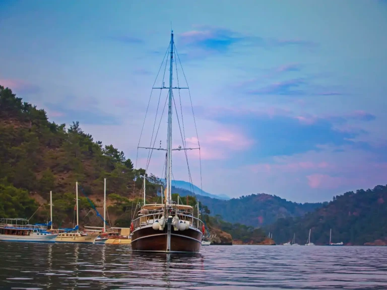 Yacht charter Göcek cheap Made