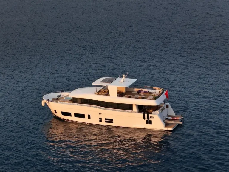 Yacht charter Marmaris cheap Made