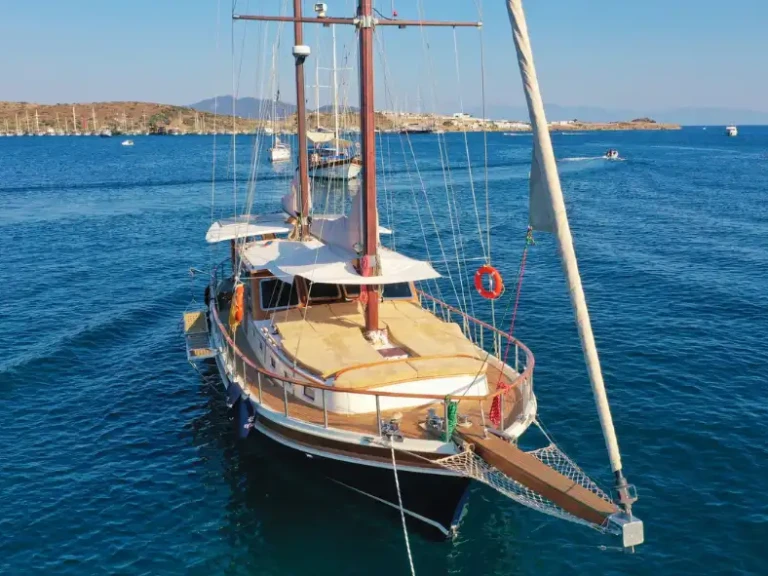 Yacht charter Bodrum cheap Made