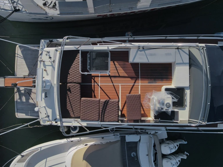 Bareboat Rental Luxury Yacht Ferretti with a boat licence