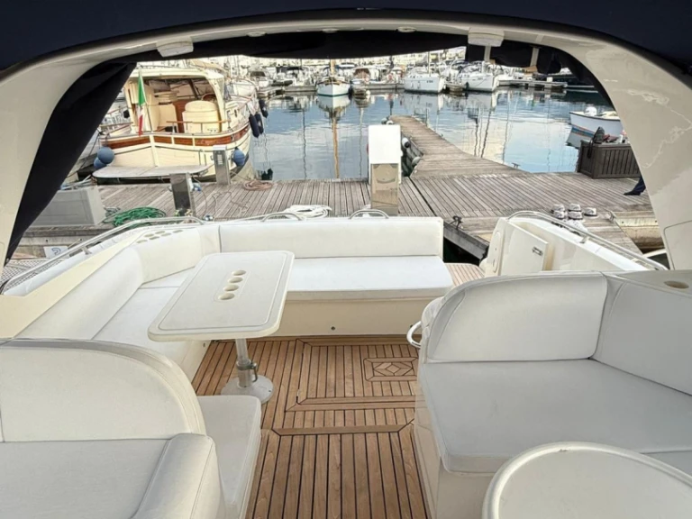 Yacht charter Castellammare di Stabia cheap 41