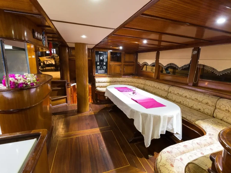 Sailboat for rent Bozburun at the best price