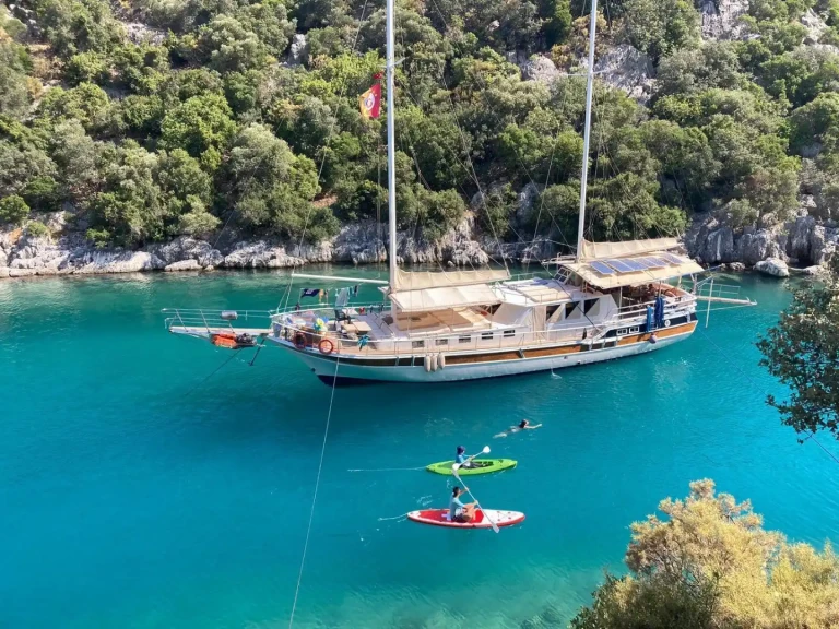 Sailboat for rent Kaş at the best price