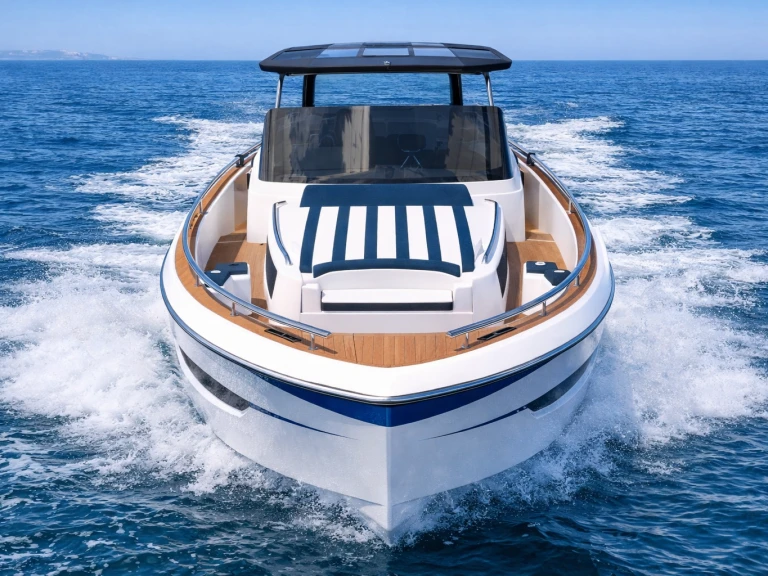 Bareboat Rental Motorboat italyure with a boat licence