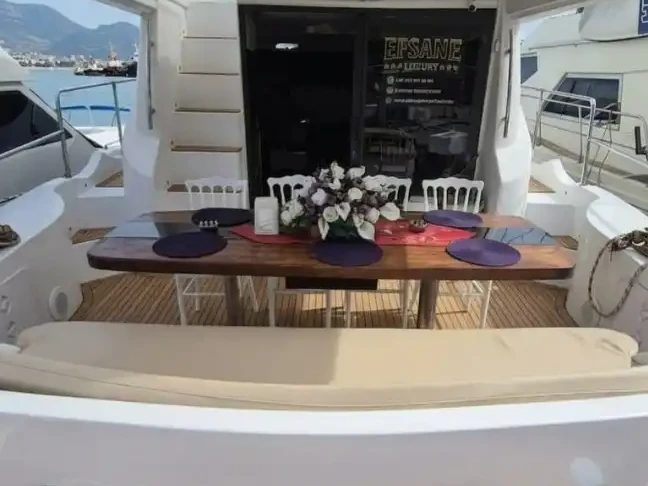 Bareboat Rental Sailboat Custom with a boat licence