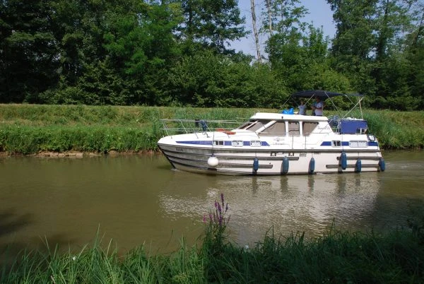  Tarpon 37 DP in Mittersheim on SamBoat