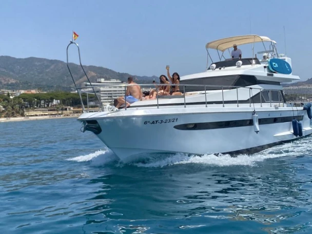 Yacht charter Puerto Deportivo de Marbella cheap Astondoa 50 GL
