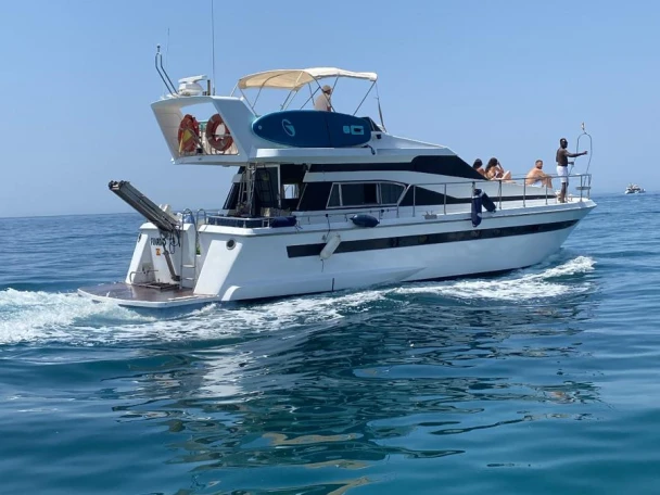 Boat rental Astondoa Astondoa 50 GL in Puerto Deportivo de Marbella on Samboat