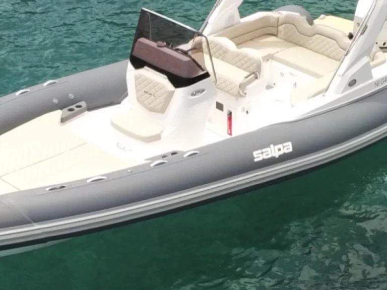 Motorboat for rent Antibes at the best price