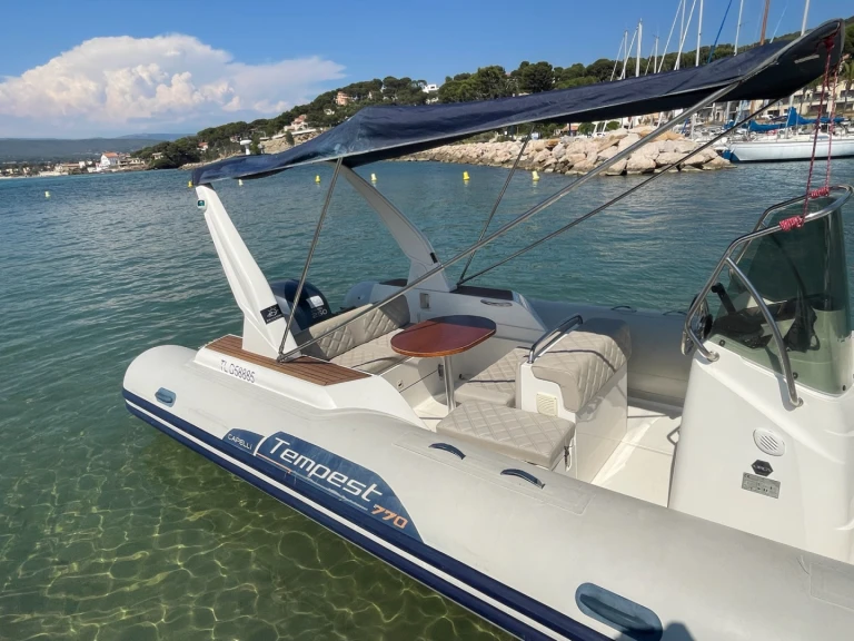 Rent a Capelli Tempest 770 La Madrague