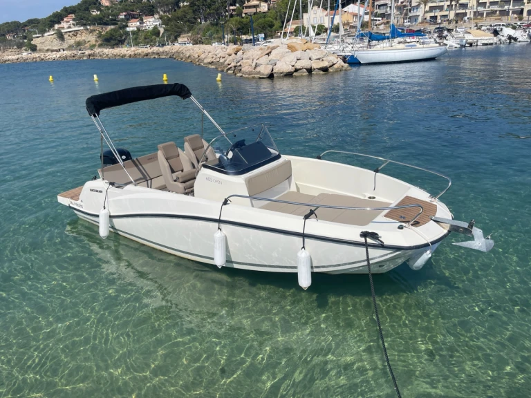 Boat rental Quicksilver Activ 605 Open in La Madrague on Samboat