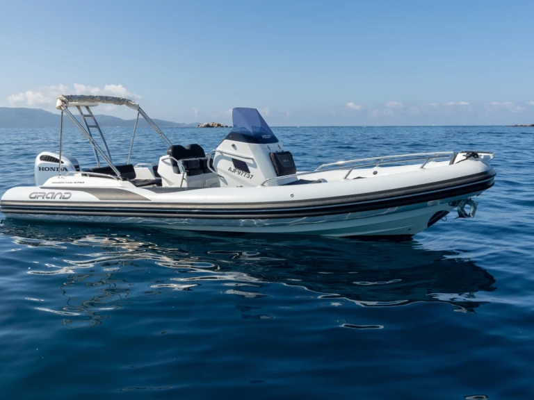 RIB rental in Porto Pollo - Grand Boats GRAND 750 GOLDEN LINE