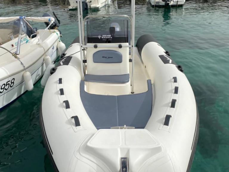 Yacht charter Porto Pollo cheap Marsea SP 90